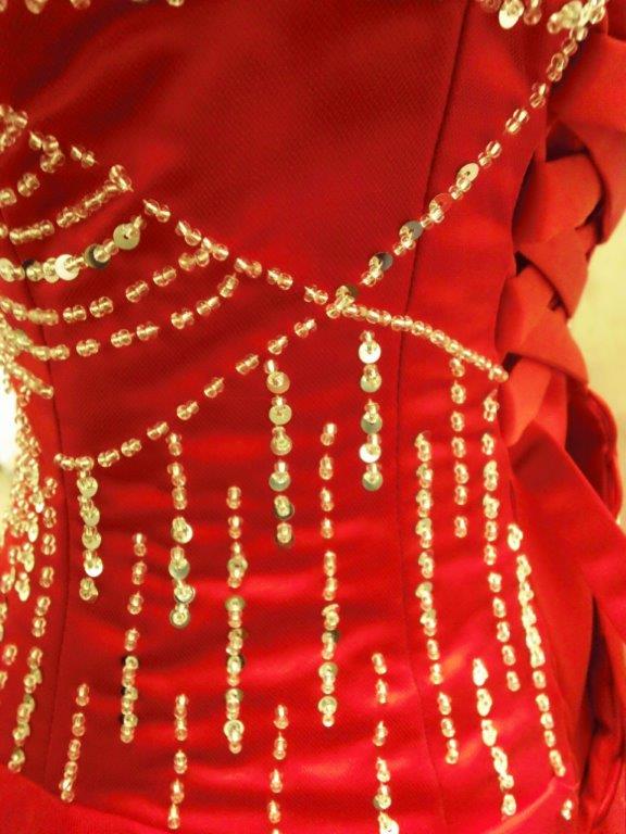 beading side view