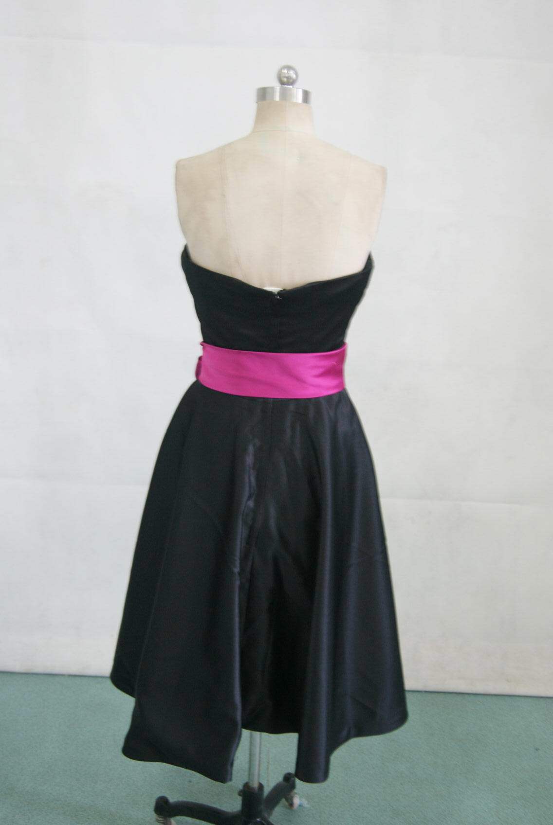 strapless short dress with fushia sash