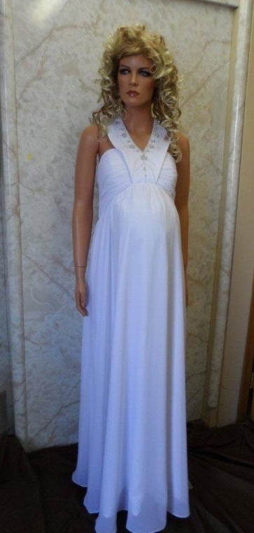 Maternity wedding dress