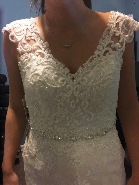 bridal gown picture 