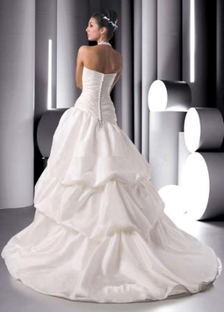 halter strap wedding dresses