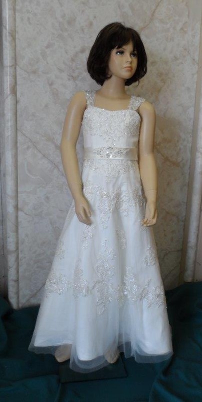 little girls wedding dresses to match the brides gowns