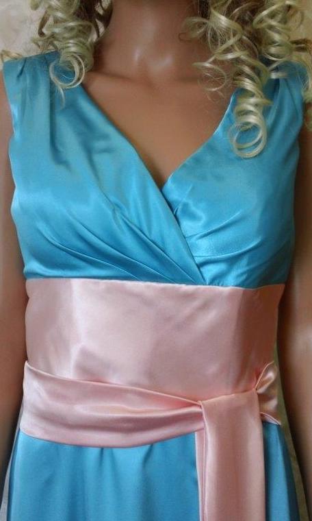 turquoise bridesmaid dresses with pink sash