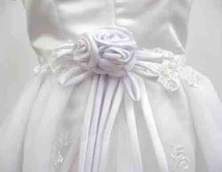 Confirmation ribbon and roses dress