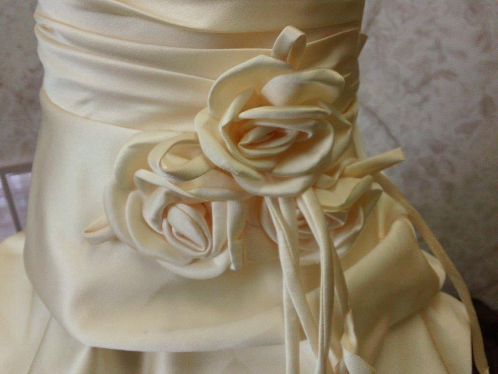 yellow Miniature wedding dress with dangling roses