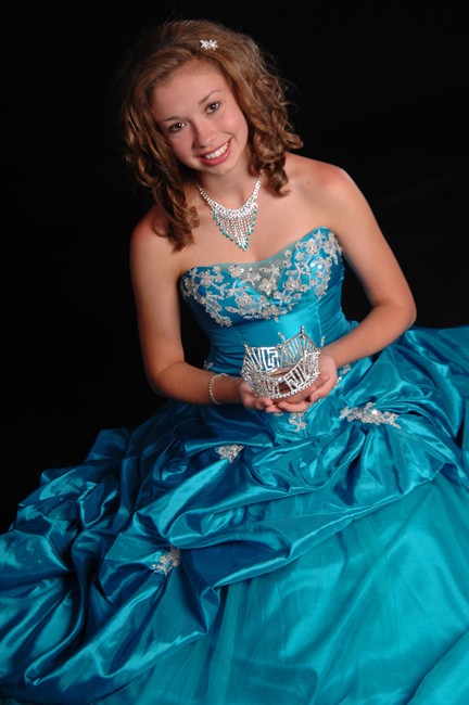 Dress your daughter in our teen pageant dresses or juniors pageant dresses