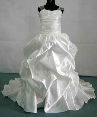 white miniature bridal gown