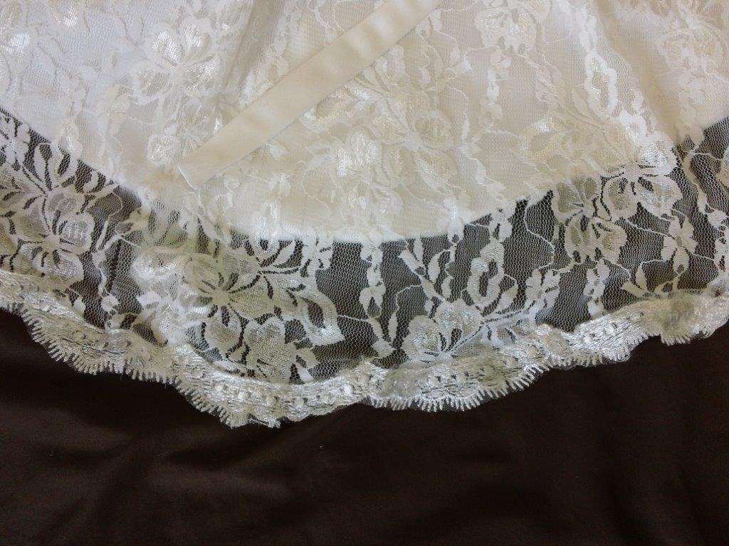 lace infant flower gown with small train