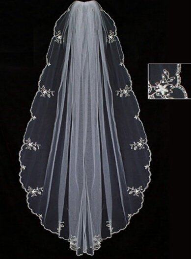 bridal gown veil