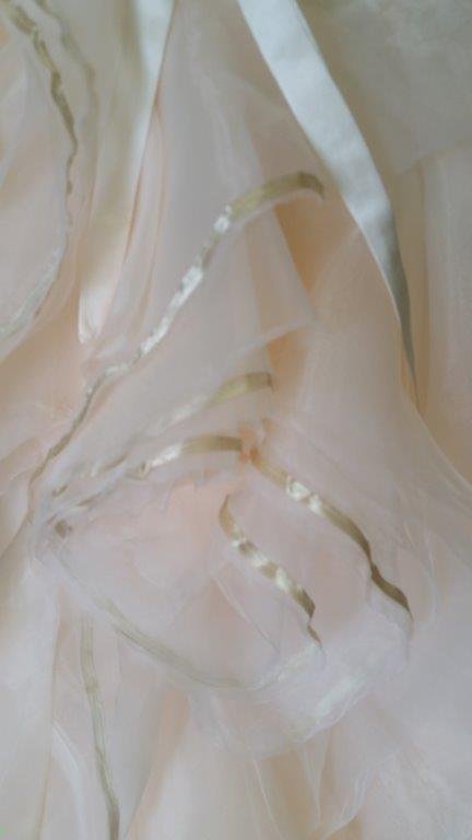 flower girl voluminous skirt