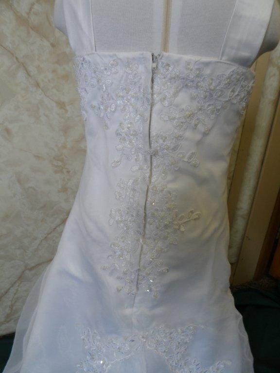 Miniature bridal gown with lace appliques
