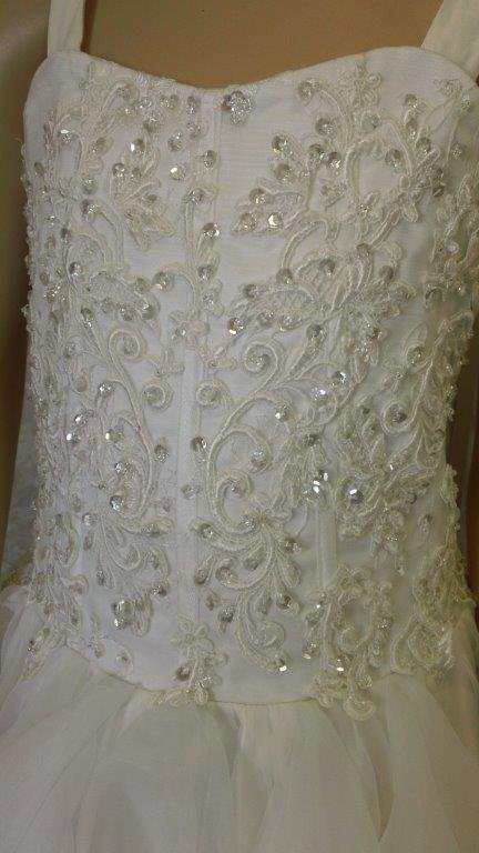 matching mother daughter wedding dresses