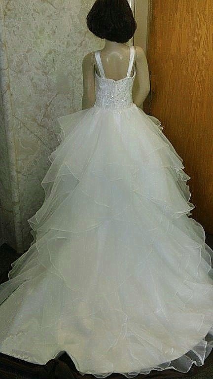 matching mother daughter wedding dresses