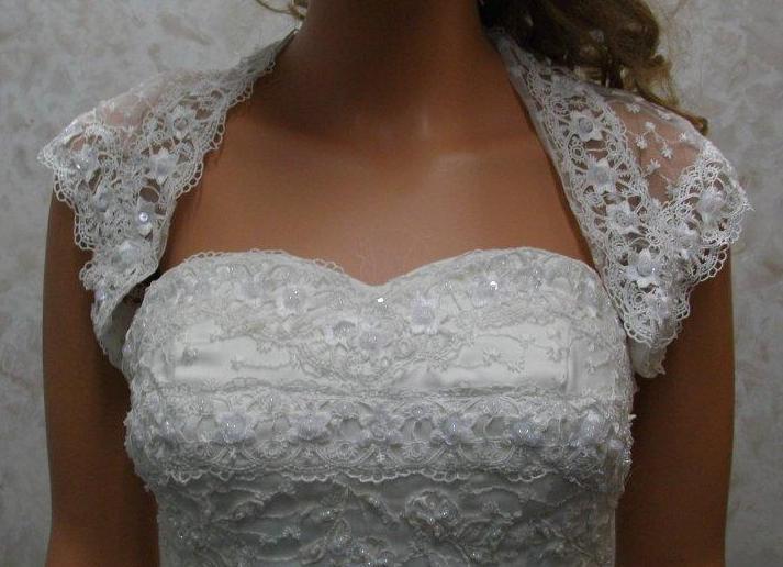 lace wedding gown with matching jacket