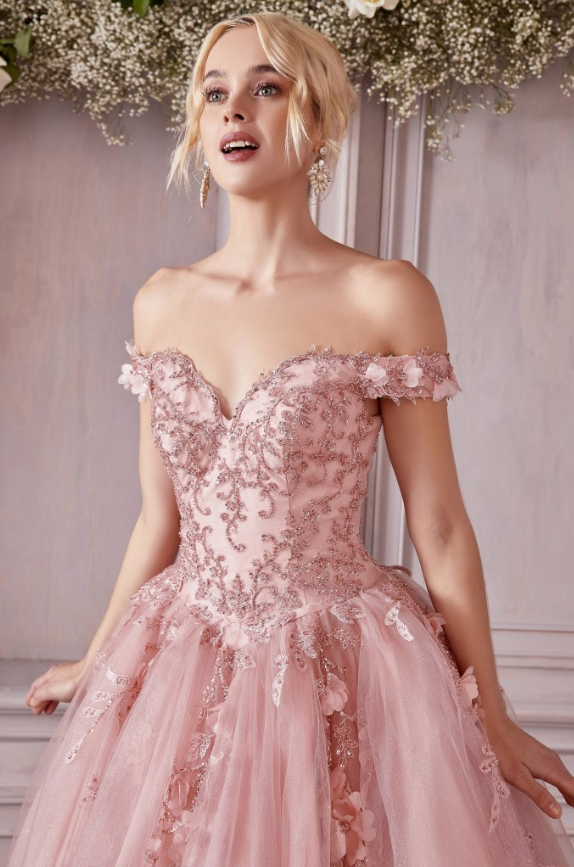 Quinceañera Sample Dress QX406Lilac / 6 - Sample | Ball gowns, Ball gown  wedding dress, Prom dresses ball gown