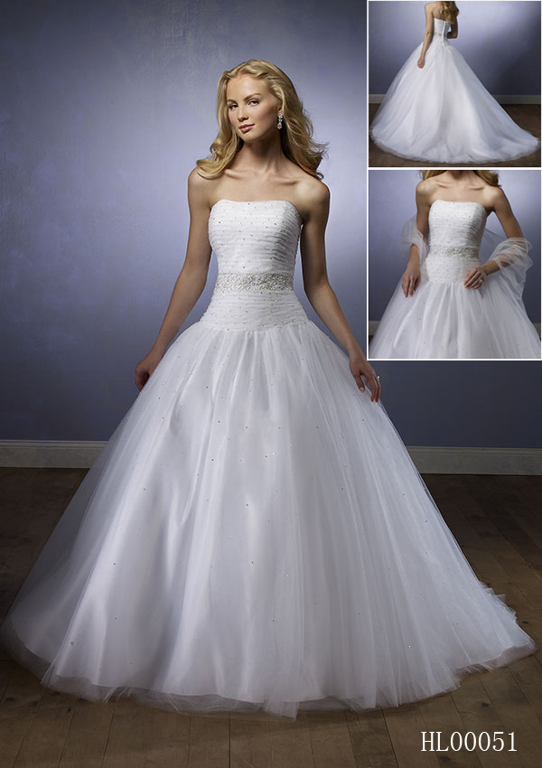 tulle strapless wedding gown