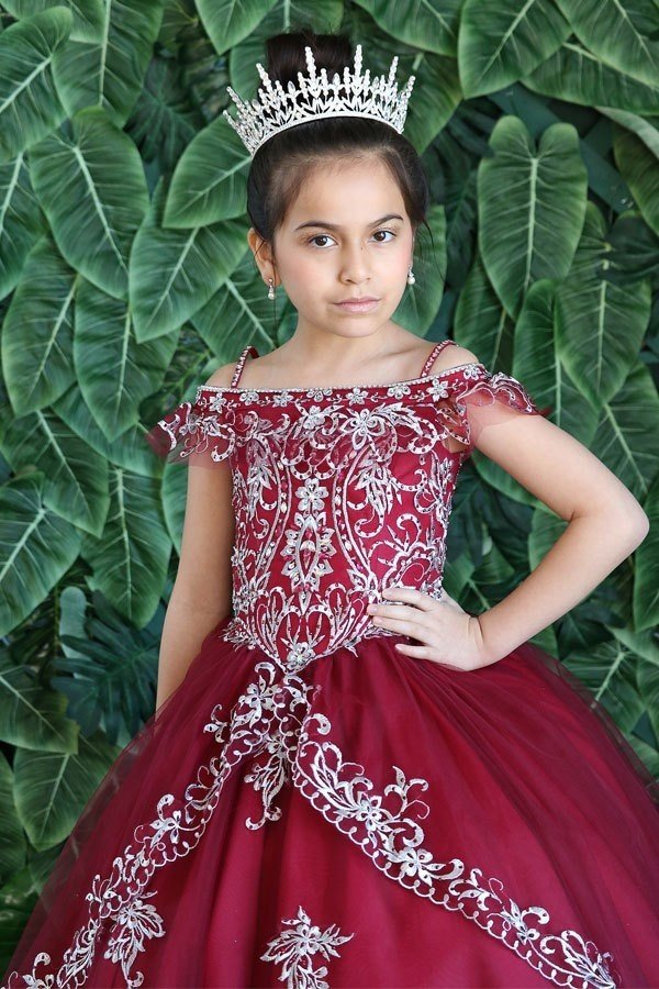 d�v�� m��ov� �aty