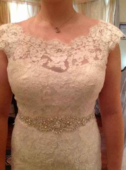 design a dress to match for my flower girl