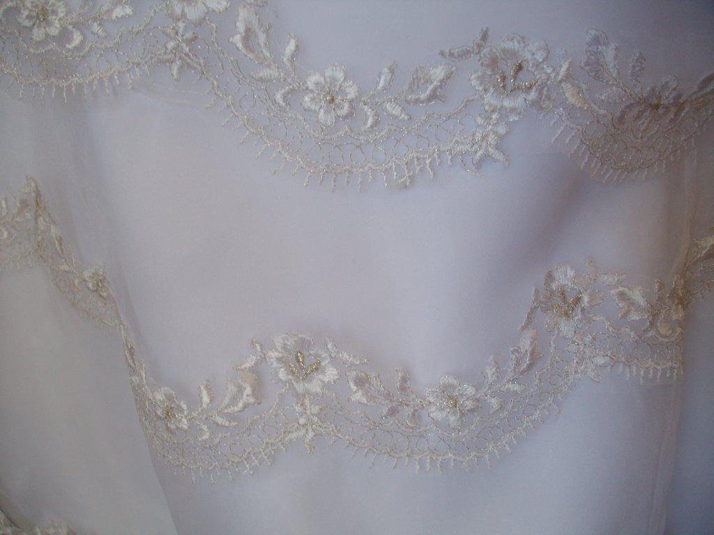 renaissance style wedding dress